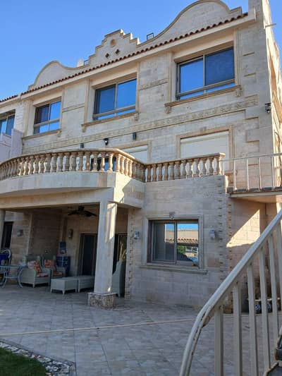 7 Bedroom Villa for Sale in North Coast, Matruh - فيلا في مارينا ٥ علي البحيرة مباشر
