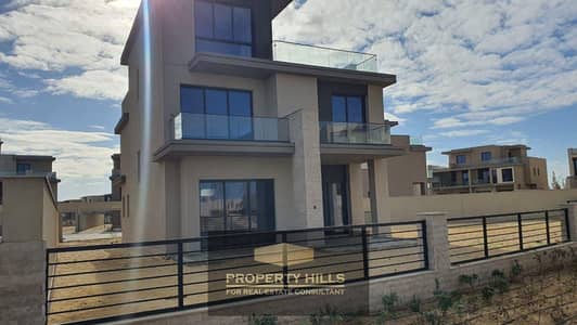 5 Bedroom Villa for Sale in Sheikh Zayed, Giza - WhatsApp Image 2025-02-01 at 11.57. 34 AM (1). jpeg