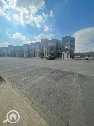4 Bedroom Twin House for Sale in Sheikh Zayed, Giza - WhatsApp Image 2023-05-21 at 11.27. 08 AM (3). jpeg