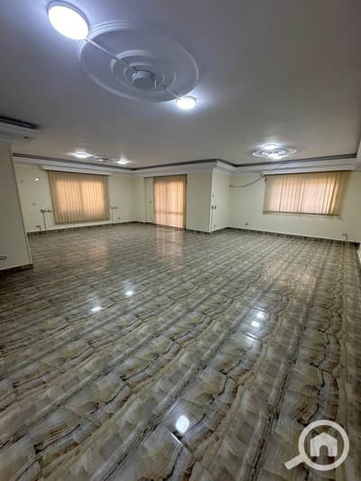 شقة 5 غرف نوم للايجار في مدينة نصر، القاهرة - WhatsApp Image 2025-07-15 at 3.55. 09 PM. jpeg