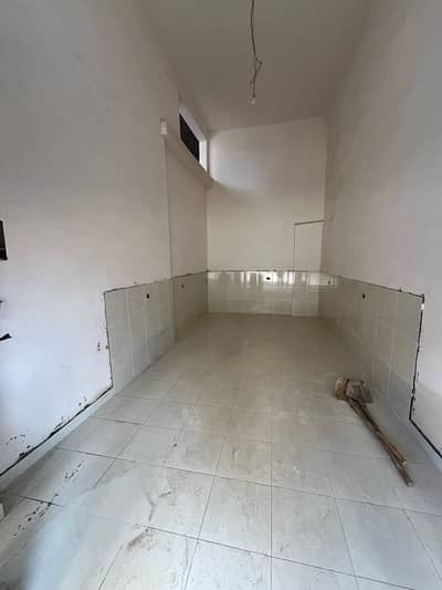Retail for Rent in Smoha, Alexandria - محل أو مخزن