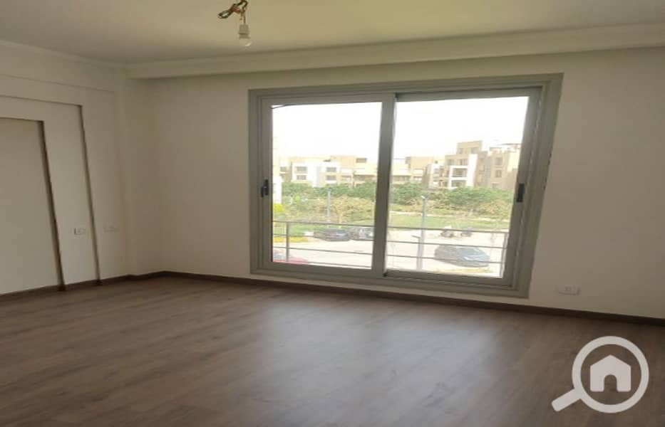 4 WhatsApp Image 2024-10-29 at 11.51. 55 AM_1400x900. jpg