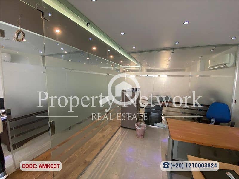 29 AMK037 (13). png