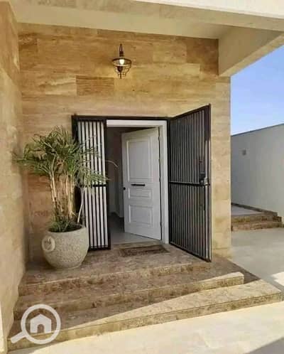 3 Bedroom Villa for Sale in New Cairo, Cairo - 452426073_8212394715487293_809491643892531565_n. jpg