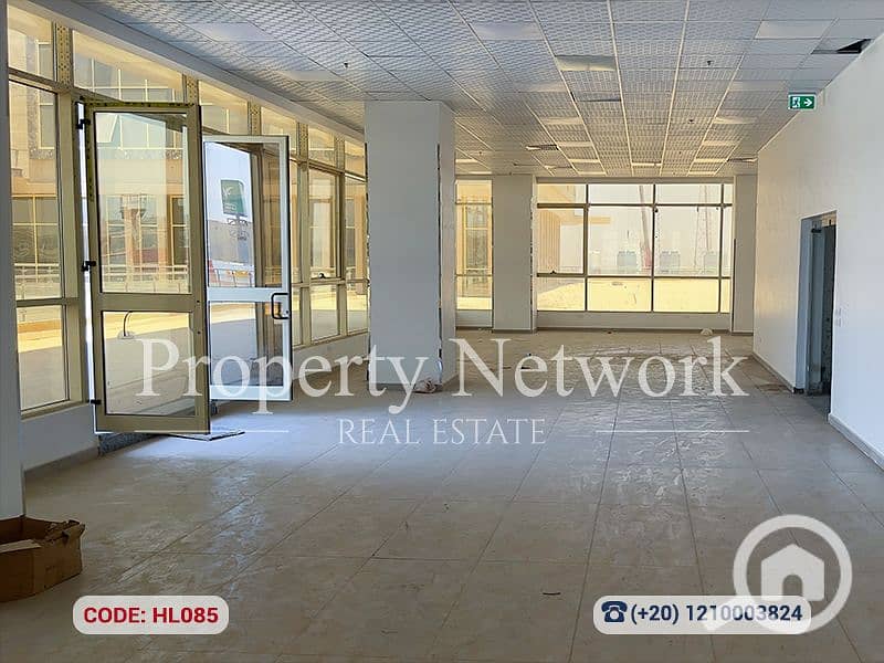 2 HL085 (2). png