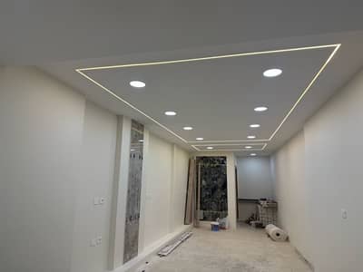 Retail for Rent in Smoha, Alexandria - محل كبير للإيجار تشطيب ألترا سوبر لوكس جاهز فى سموحة