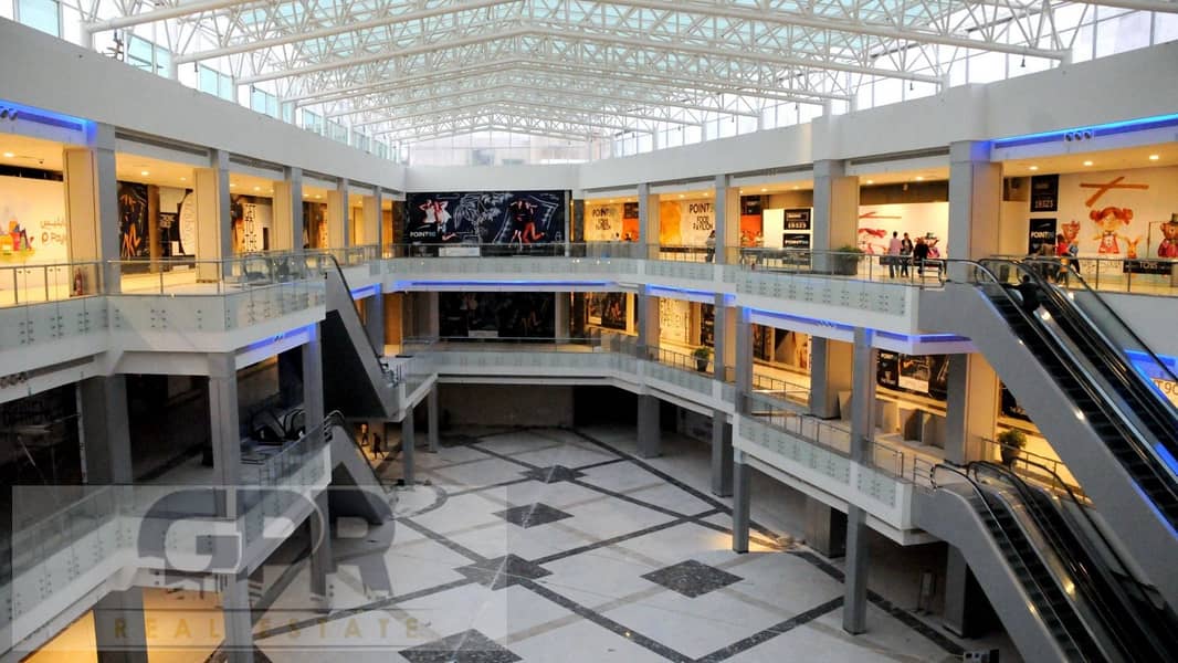 4 point-90-mall,-egypt-1. jpg