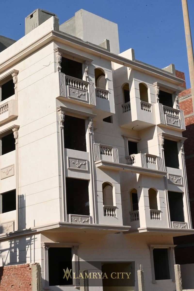 حدايق اكتوبر ساره. jpg