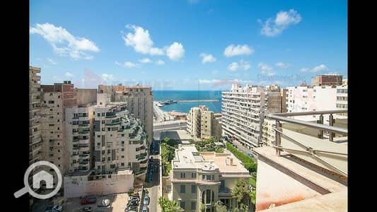 3 Bedroom Flat for Sale in New Cairo, Cairo - hq720. jpg