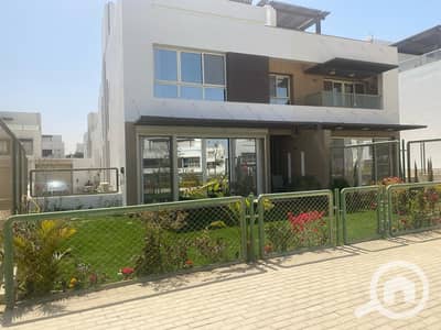 5 Bedroom Villa for Sale in 6th of October, Giza - b310e7a1-edc9-4d21-9881-3c9dd2b19d47. jpg