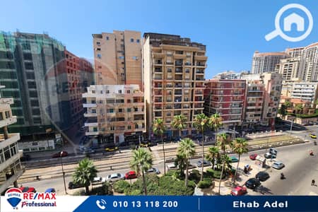شقة 2 غرفة نوم للبيع في زيزينيا، الإسكندرية - ٢٠٢٥٠٦٣٠_١٥١٠٠١. jpg
