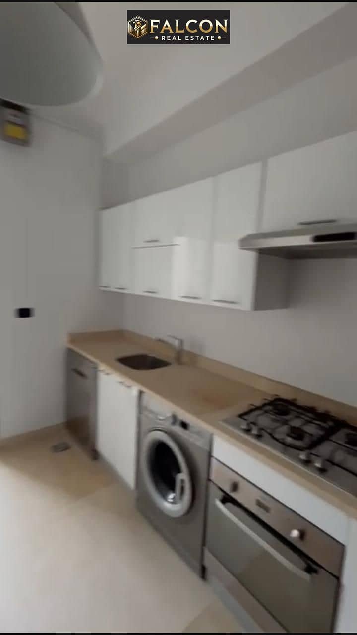 11 451510c6-4280-4acc-a31c-98f00d5c3a92. jpeg