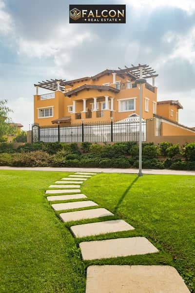 4 Bedroom Villa for Sale in New Cairo, Cairo - e09324c6-48dd-4ba9-86f5-eea1c8a60924. jpg