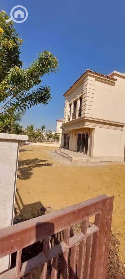 فیلا 5 غرف نوم للبيع في مدينتي، القاهرة - a95f9daf-0f67-48e8-9c4e-380c1ffdb77c. jpg
