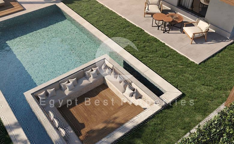 3 633ad36721e45_Direction White North Coast دايركشن وايت الساحل الشمالي 3. jpg