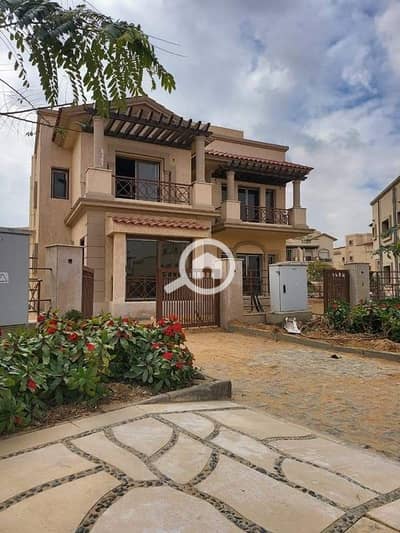 4 Bedroom Villa for Sale in Madinaty, Cairo - aece0554-b80b-46cf-a47e-13dc0eb96793. jpg