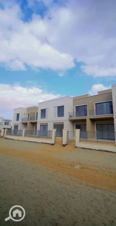 3 Bedroom Villa for Sale in Sheikh Zayed, Giza - WhatsApp Image 2025-05-15 at 22.18. 49. jpeg