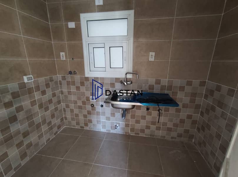 6 083c7484-39bd-4323-9415-7346adc00121. jpeg
