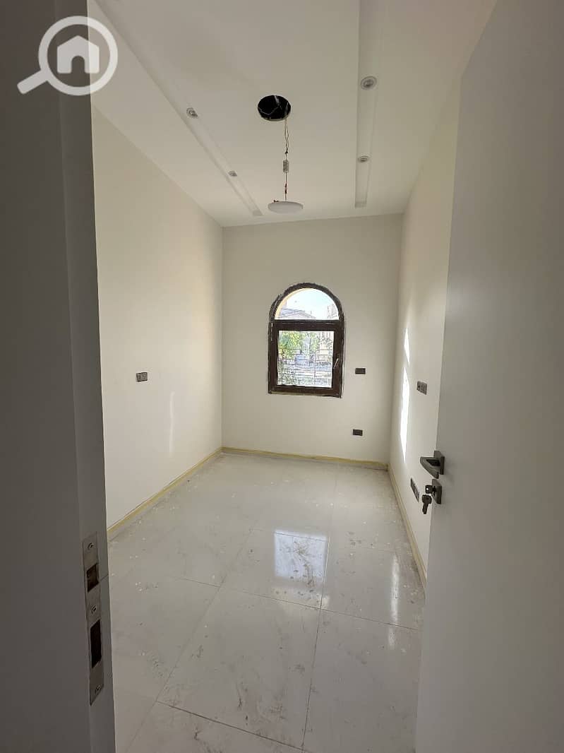 7 صورة واتساب بتاريخ 1446-05-10 في 16.48. 02_d972150b. jpg