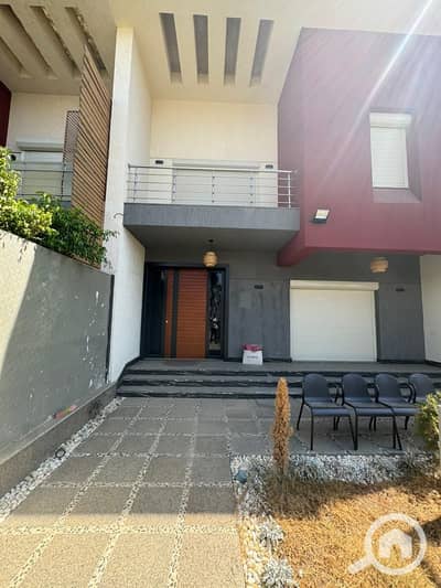 3 Bedroom Villa for Sale in Madinaty, Cairo - 53617351-fc6b-4500-88b9-67732fdd6924. jpeg