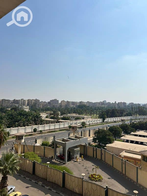 شقه للبيع160متر في عمارات المخابرات بتطل علي القصر والمخابرات مباشر