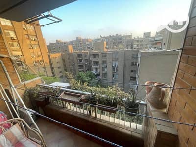 3 Bedroom Flat for Sale in Hadayek al-Kobba, Cairo - شقه للبيع في حدائق القبه 176متر صافي في عمارات الشركه السعوديه