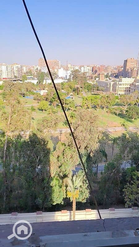 شقه للبيع في حدائق القبه 150متر تطل على القصر الجمهوري