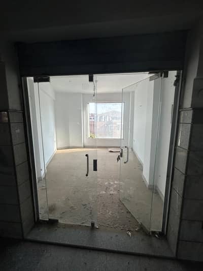 Retail for Sale in Sheikh Zayed, Giza - 62062014-b289-426c-b584-8254b12e5e9d. jpeg