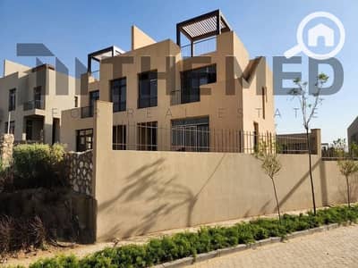 4 Bedroom Twin House for Sale in 6th of October, Giza - IMG-20250720-WA0267. jpg