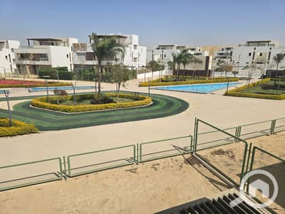 5 Bedroom Villa for Sale in 6th of October, Giza - WhatsApp Image 2025-04-10 at 13.54. 38_cea1f988. jpg