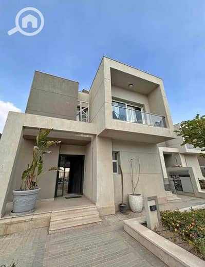 3 Bedroom Villa for Sale in 6th of October, Giza - 495367633_1884893549020456_4539996102520213337_n. jpg