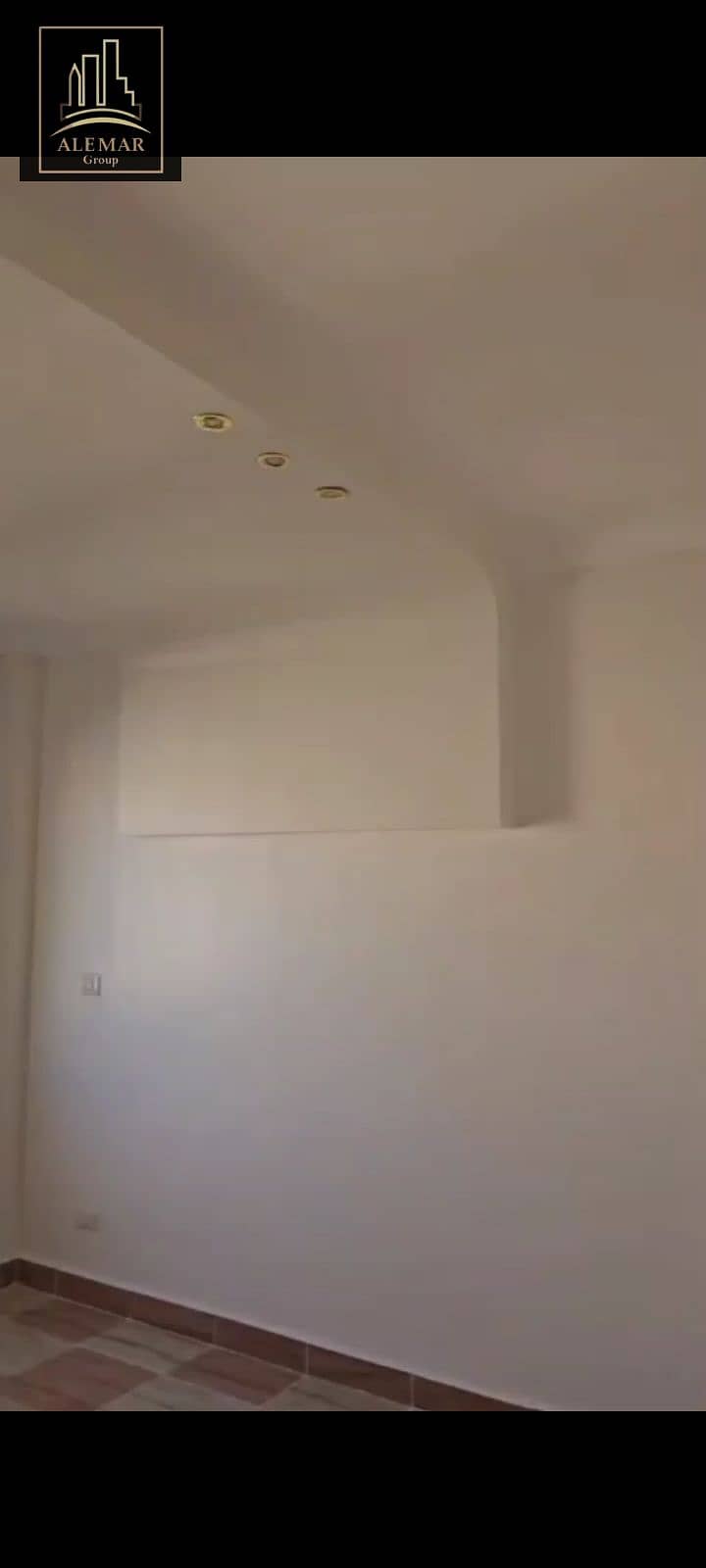 4 1000451967. png