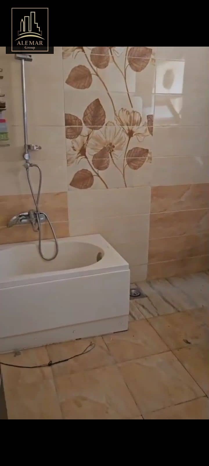 7 1000451969. png