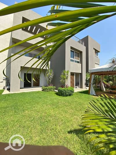 4 Bedroom Townhouse for Sale in Sheikh Zayed, Giza - mmmmmmmmmmmmmmmb. jpg