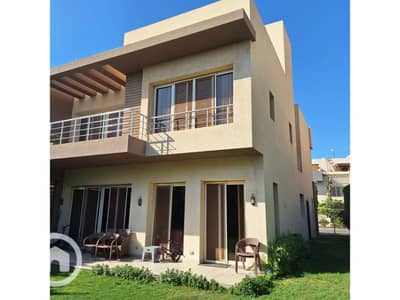 4 Bedroom Twin House for Sale in 6th of October, Giza - 63d56bb0-5602-4639-b3bf-54c321beb1fc. jfif. jpg