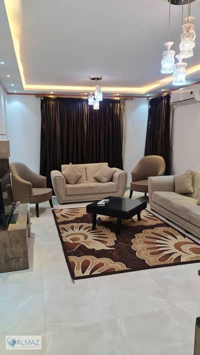 فلیٹ 3 غرف نوم للايجار في القاهرة الجديدة، القاهرة - IMG-20250721-WA0471. jpg