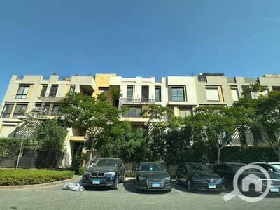 شقة 3 غرف نوم للبيع في مدينة الشروق، القاهرة - 512677775_122208443210111041_4355661504429488710_n. jpg