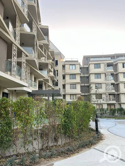 3 Bedroom Flat for Sale in 6th of October, Giza - PHOTO-2025-02-10-14-00-39(1). jpg