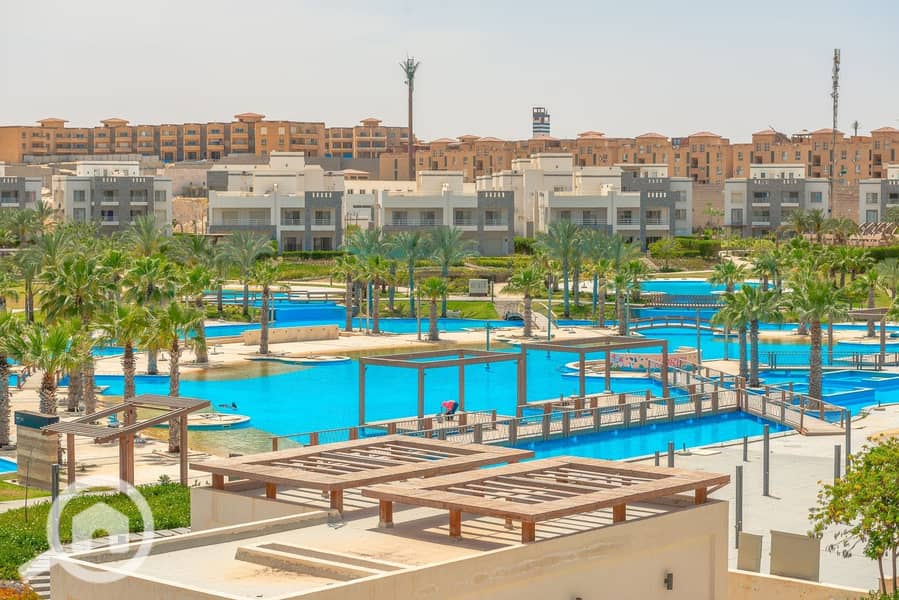 3 amwaj-resort. jpg
