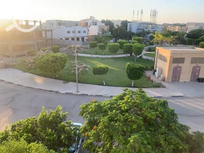 9 Bedroom Villa for Sale in Sheikh Zayed, Giza - c1592c49-fb48-4dd8-8d49-5edd2369eed9. jpg