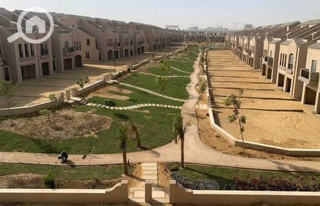 4 Bedroom Townhouse for Sale in Mostakbal City, Cairo - 491831581_9589045814509305_7488902648701527670_n. jpg