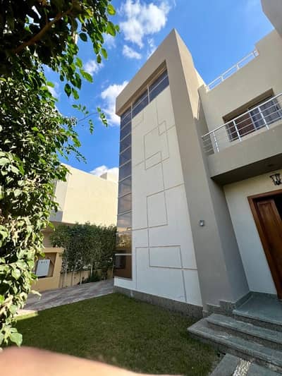 6 Bedroom Villa for Sale in 6th of October, Giza - Modern Luxury Villa in Grand Heights | Super Lux Finish