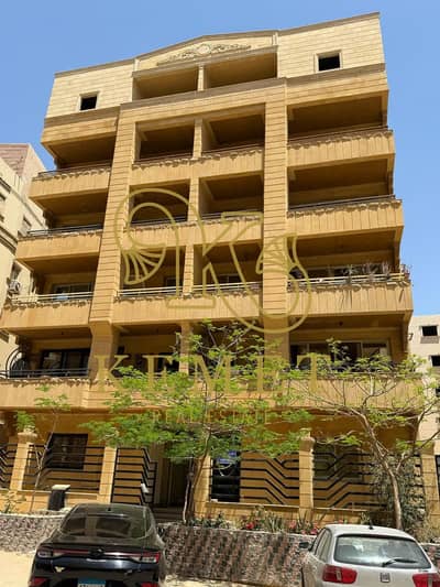 3 Bedroom Flat for Sale in New Cairo, Cairo - IMG-20250707-WA0036. jpg