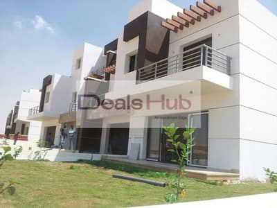 تاون هاوس 5 غرف نوم للبيع في القاهرة الجديدة، القاهرة - hyde-park-new-cairo-9. jpg