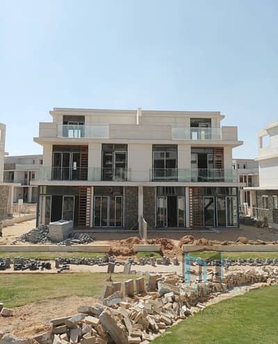 5 Bedroom Villa for Sale in New Capital City, Cairo - photo_5861949280762314119_y. jpg