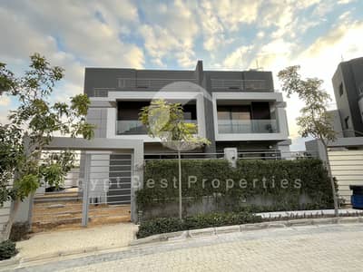 4 Bedroom Twin House for Sale in Sheikh Zayed, Giza - WhatsApp Image 2025-07-21 at 12.21. 04 PM (6). jpeg