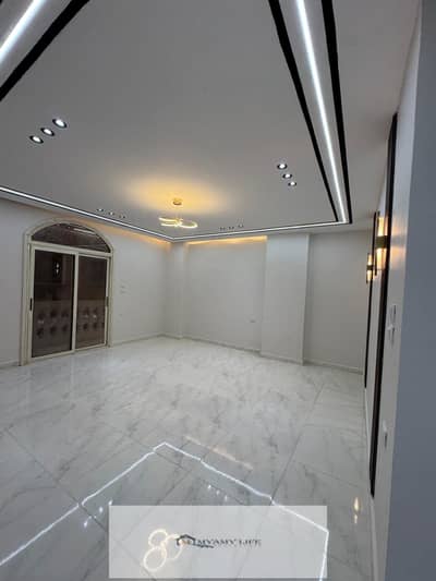 شقة 3 غرف نوم للبيع في حدائق الاهرام، الجيزة - IMG-20250724-WA0136. jpg