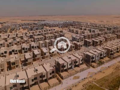 فیلا 4 غرف نوم للبيع في 6 أكتوبر، الجيزة - IMG-20240926-WA0128 - Copy. jpg