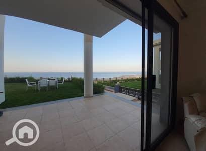 2 Bedroom Chalet for Sale in Ain Sukhna, Suez - b69bac46-3bb6-47bb-8433-c407aa16d328. jpg