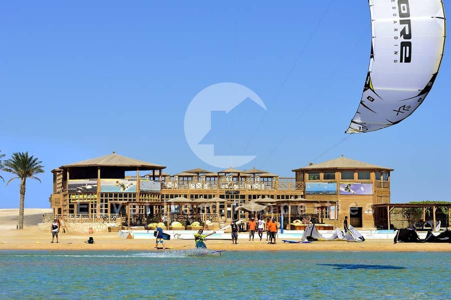 4 7bft-kitehouse-soma-bay. jpg